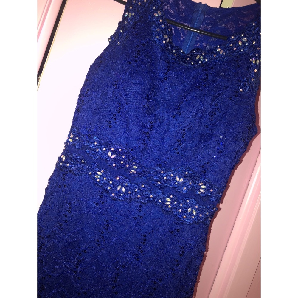 Long Embroidered Navy Gown💎